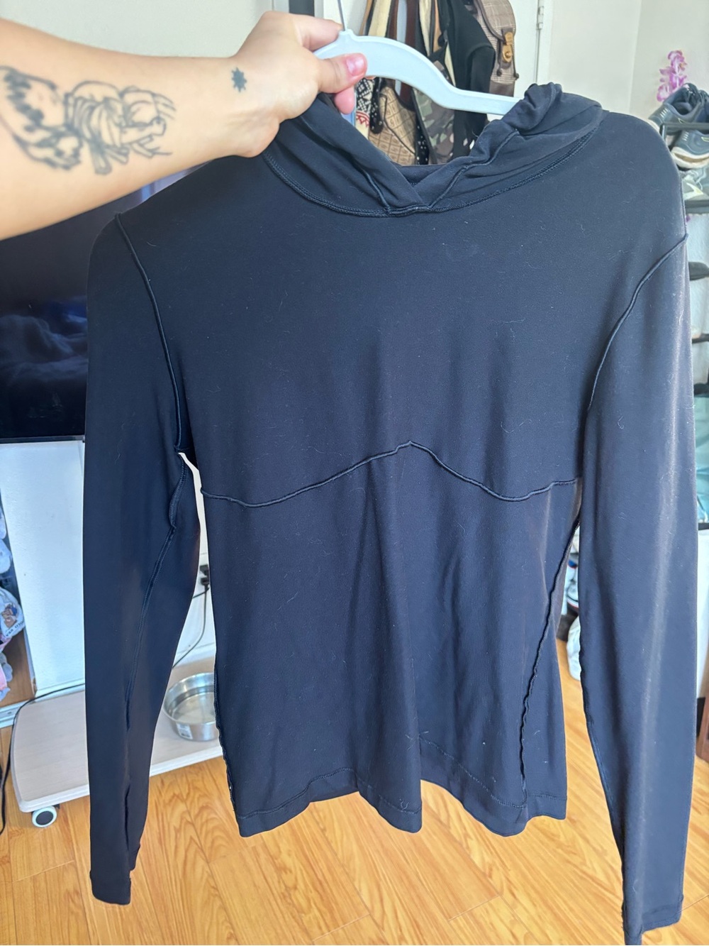 ALO Yoga Black Crewneck Hooded Long-Sleeve Sweater